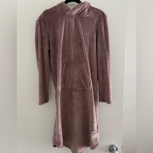 Hooded Snuggie robe